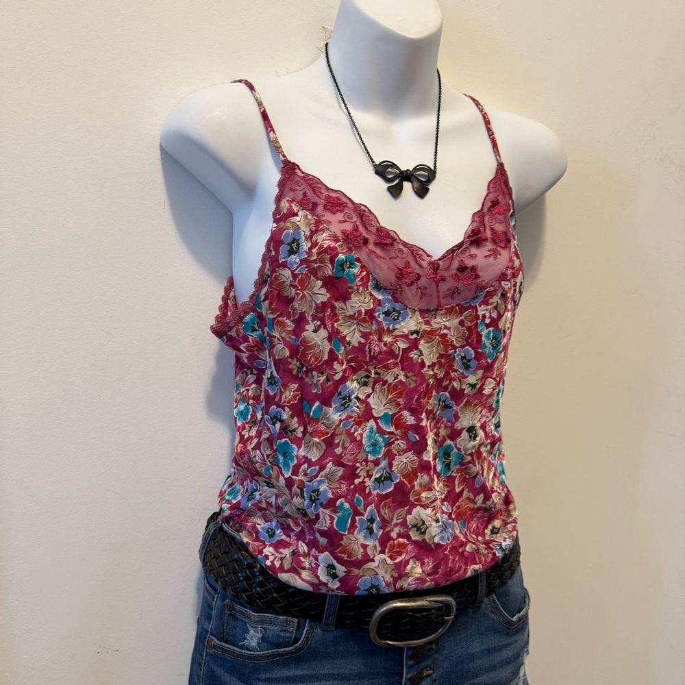 Vintage Floral Lace Trim Cami Top